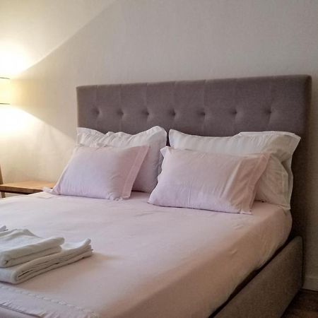 Spacious And Cozy Apartment - Ajia Apartment Τίρανα Εξωτερικό φωτογραφία