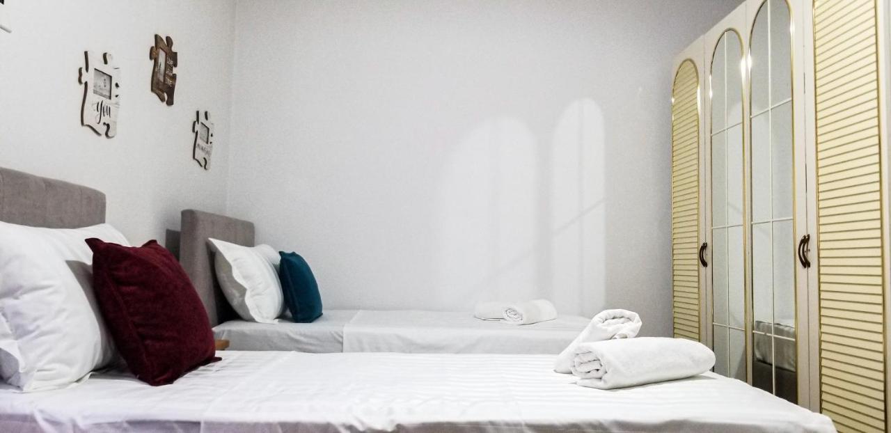 Spacious And Cozy Apartment - Ajia Apartment Τίρανα Εξωτερικό φωτογραφία