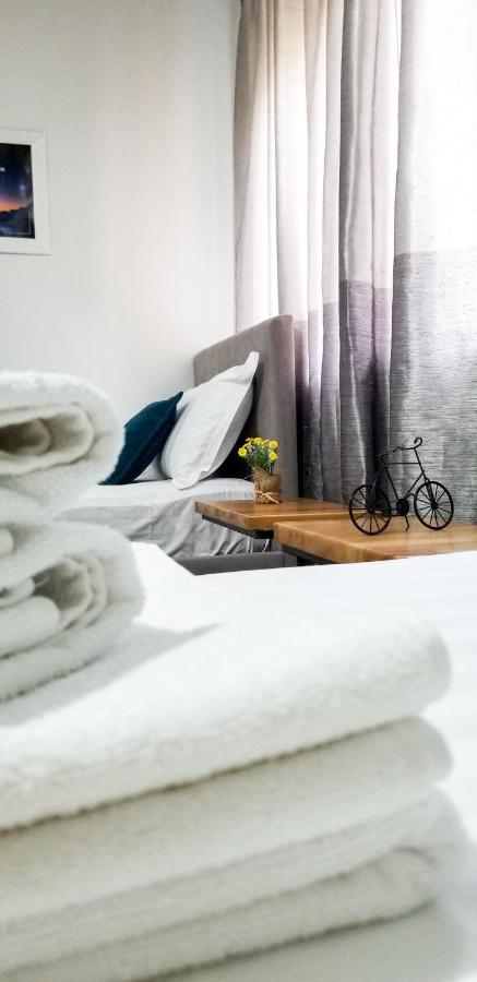 Spacious And Cozy Apartment - Ajia Apartment Τίρανα Εξωτερικό φωτογραφία