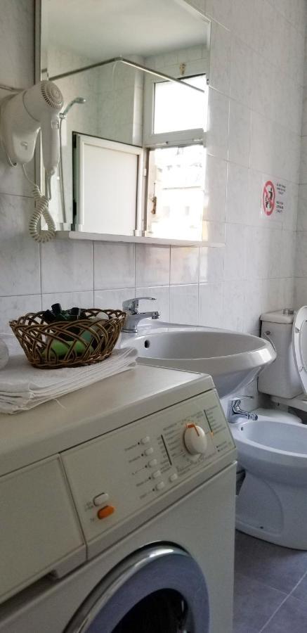 Spacious And Cozy Apartment - Ajia Apartment Τίρανα Εξωτερικό φωτογραφία