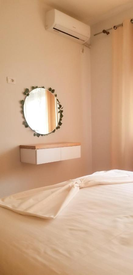 Spacious And Cozy Apartment - Ajia Apartment Τίρανα Εξωτερικό φωτογραφία